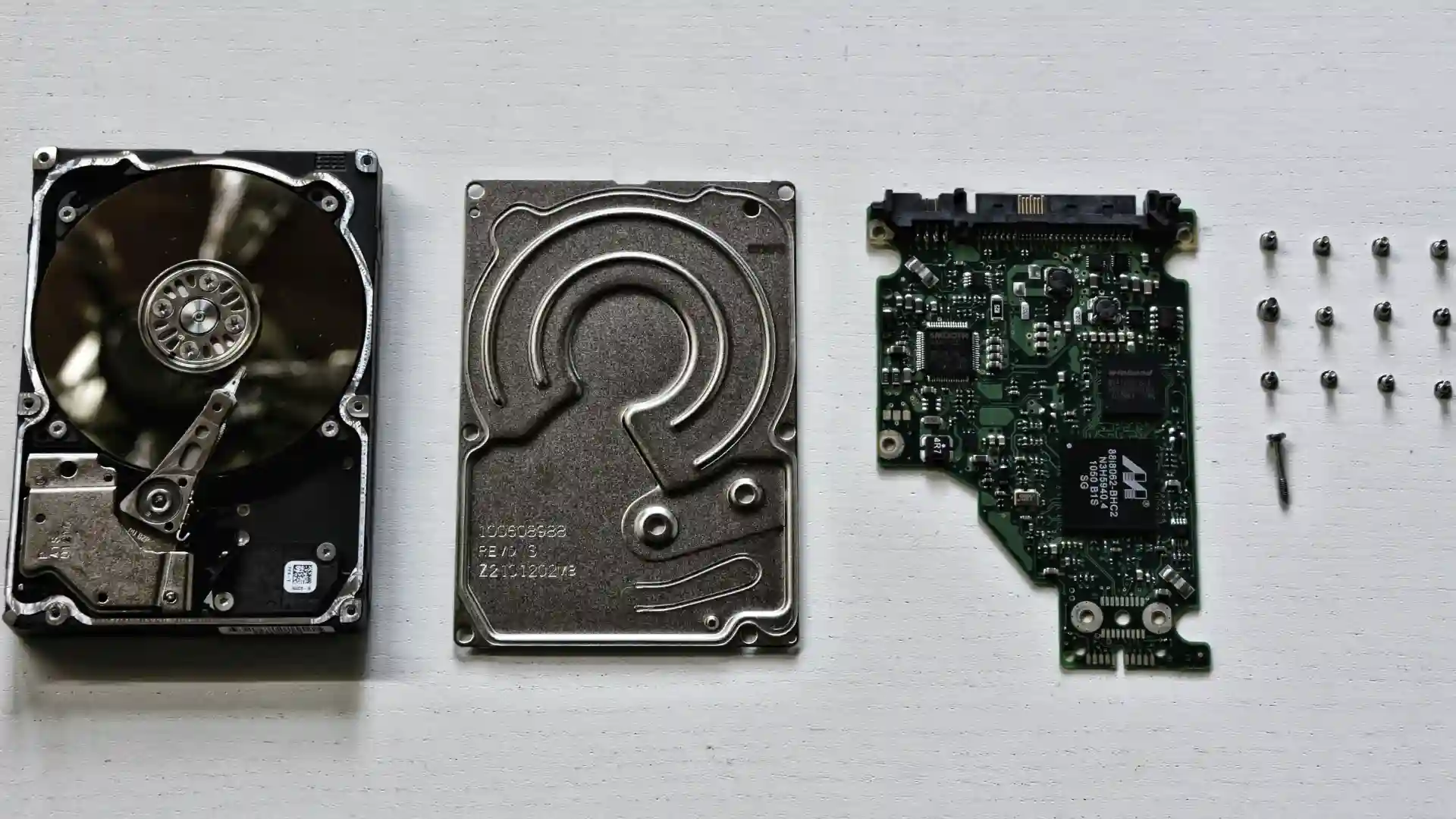 Why your business needs hard drive destruction certificates for audit trails